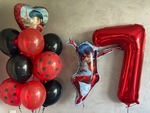 Композиция из шаров на 7 лет Леди Баг Красная в Севастополе